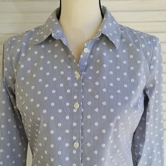 🍀Ann Taylor, gray & white striped shirt size 4 - Picture 9 of 9